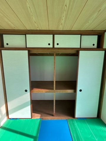 明石ロイヤルマンションの収納|ちょっとした収納スペースも充実しています