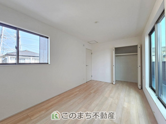 【洋室】 | ハートフルタウン宇都宮市簗瀬3丁目1229番　A号棟 | 大切なプライベート空間は、趣味に合わせて使って頂けるようシンプルに仕上げてあります。