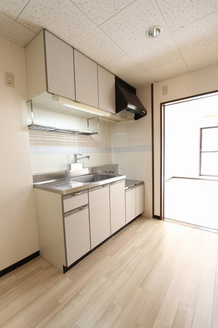 メルヴェーユ小幡Ⅰのキッチン