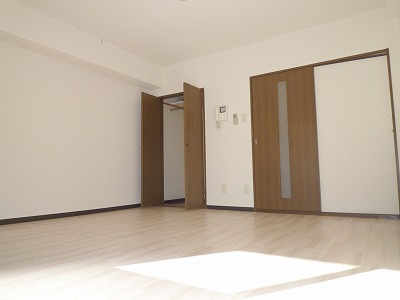 メルヴェーユ小幡Ⅰの洋室