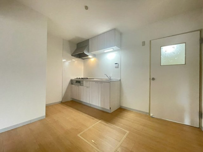 【駐車場】 | ラ・メゾンエスポワール | 駐車場