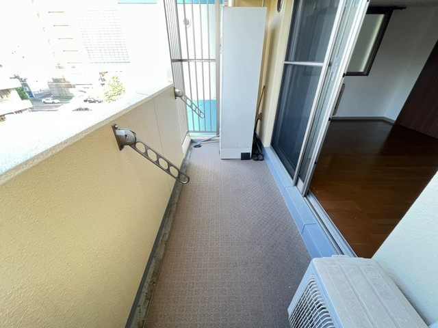 ぽぽろ比治山のバルコニー