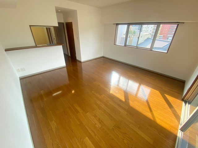 ぽぽろ比治山の居間・リビング