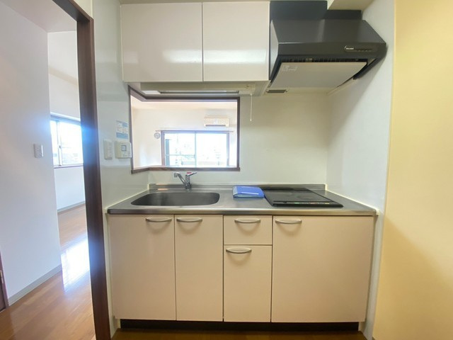 ぽぽろ比治山のキッチン