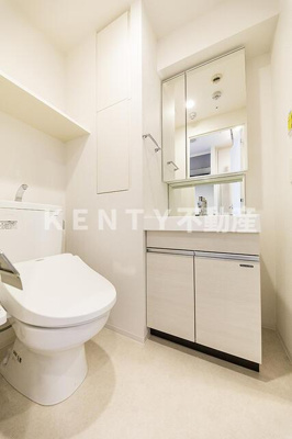 【洗面所】 | ライオンズフォーシア五反田 | スペースが確保できる洗面所です