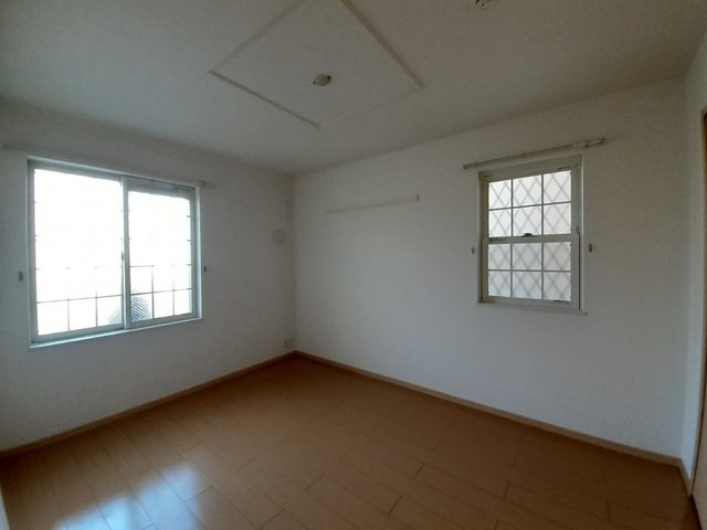 リモーネ楠の内装|内装は落ち着いています