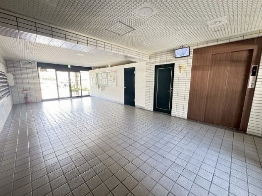 【エントランス】 | コアマンション和白