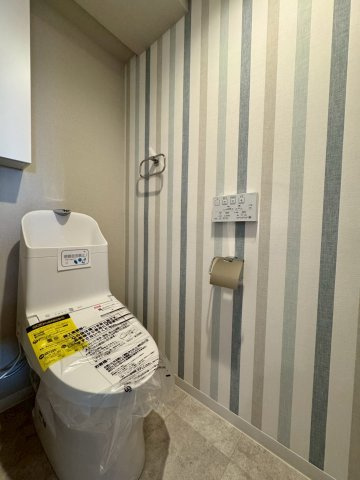 ランフォルセ香里園のトイレ|温水洗浄便座付きトイレ