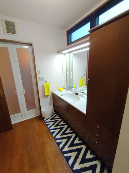 【独立洗面台】