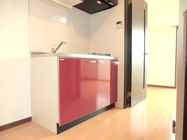 バージュアル浦和ウエストのキッチン|別号室の参考写真です。