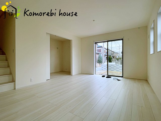 上尾市小敷谷第2　新築一戸建て　リーブルガーデン　10の居間・リビング|26.3.6撮影済み