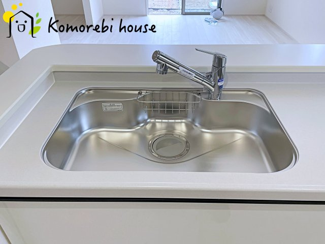 上尾市小敷谷第2　新築一戸建て　リーブルガーデン　10のキッチン|26.3.6撮影済み