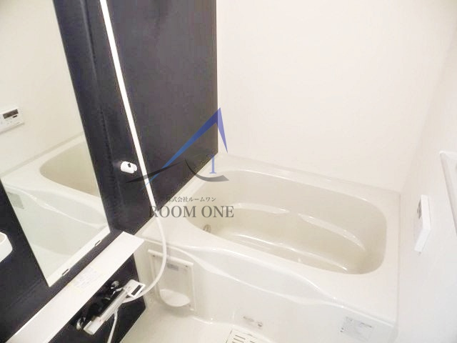 クリンゲル　バウム　カーの浴室|お風呂です。