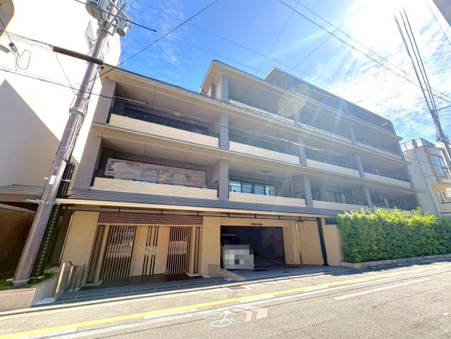 ２０２５年８月フルリフォーム済◆広々リビングの３ＬＤＫ◆ペット飼育可◆ザ・京都レジデンス御所南の外観|マンション外観