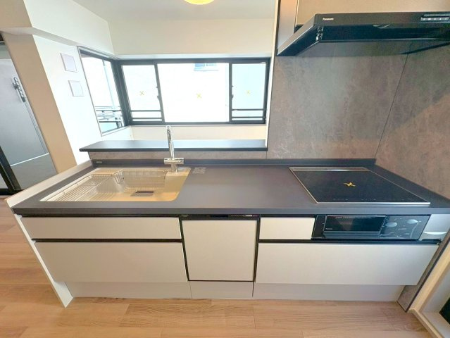 ２０２５年８月フルリフォーム済◆広々リビングの３ＬＤＫ◆ペット飼育可◆ザ・京都レジデンス御所南のキッチン|キッチン