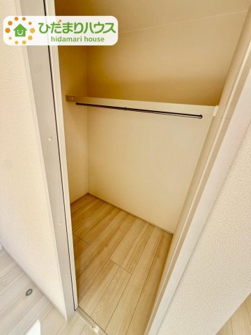 野田市清水619番1　新築戸建　C号棟の収納|ご家族暮らしになると増える荷物もらくらく収納！ウォークインクローゼット完備♪									
