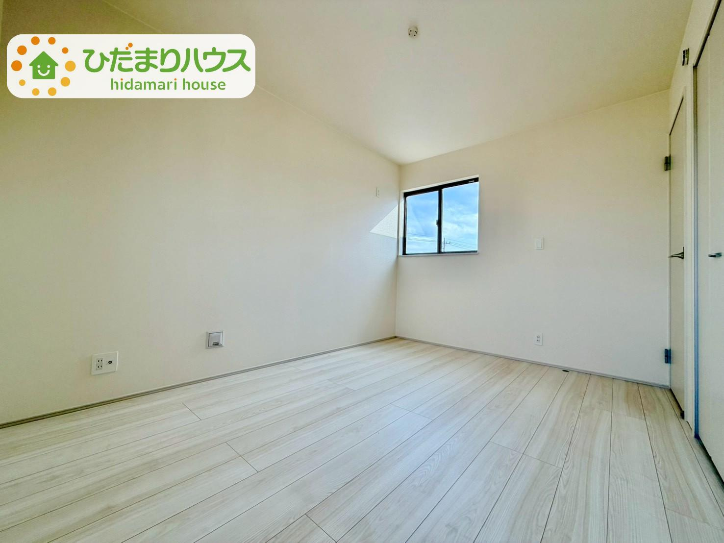 野田市清水619番1　新築戸建　C号棟の洋室|白を基調とした開放感あふれるルームデザイン(^^)/							
