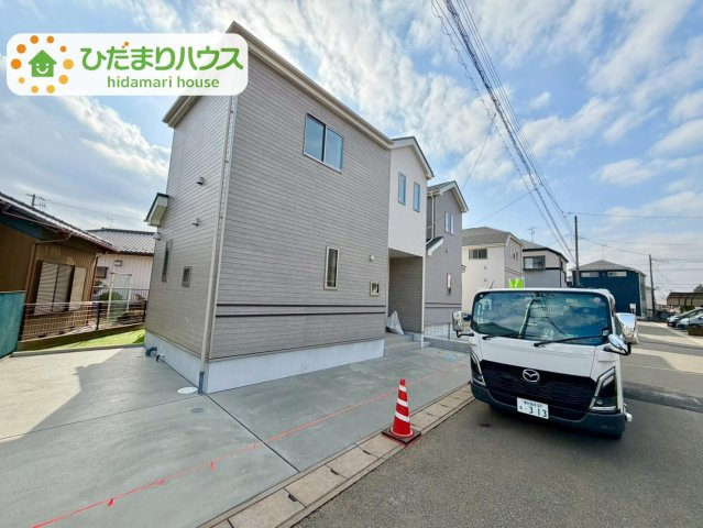 野田市清水619番1　新築戸建　C号棟の駐車場|ご家族でお車に乗る方に！駐車場2台分あります！					
