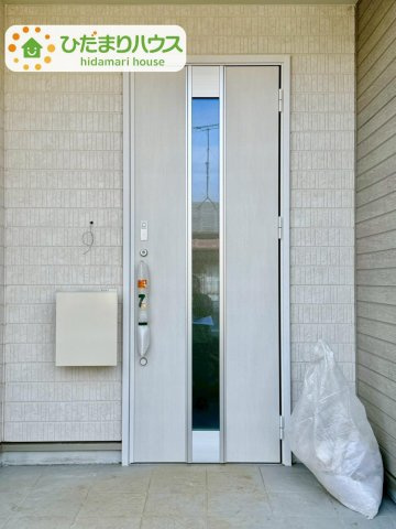 野田市清水619番1　新築戸建　C号棟の玄関|是非一度、ご家族そろってご内覧ください♪				
