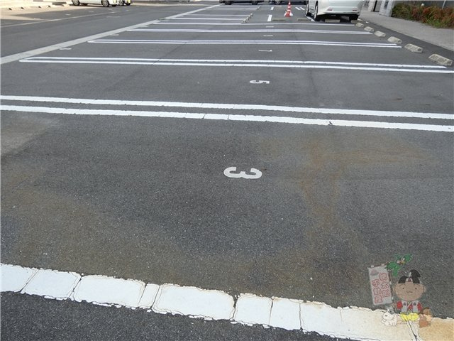 Ｄ－ｒｏｏｍ浜野南　Ａの駐車場