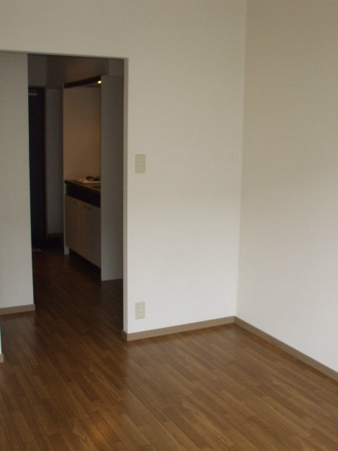 ウエストの居間・リビング|おしゃれな居間です