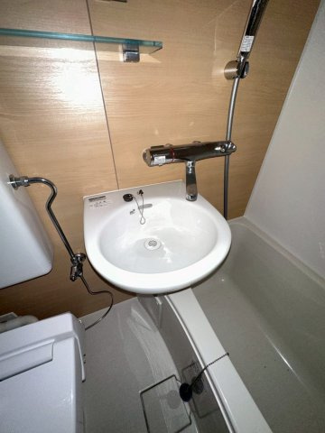 サングレイス西新町の洗面所|使いやすい洗面所です