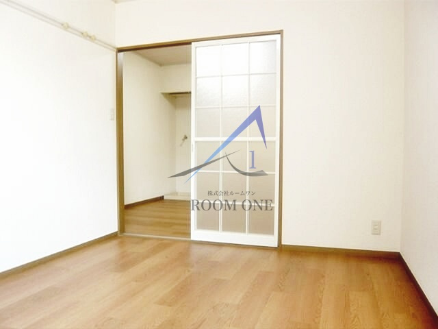 富美ハイツの居間・リビング|洋室のお部屋です。