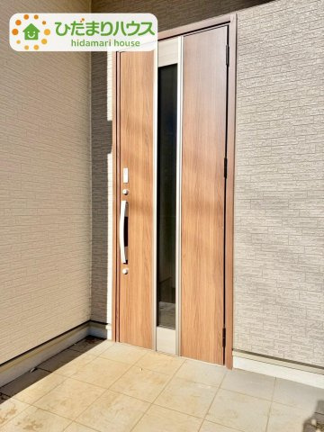 野田市清水619番1　新築戸建　D号棟の玄関|南向きで日当たり良好(^^♪			
