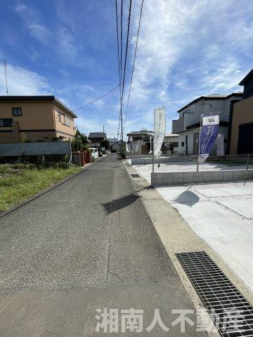 小田原市堀之内2期  新築戸建全7棟　1号棟の前面道路含む現地写真|前面道路含む現地写真です