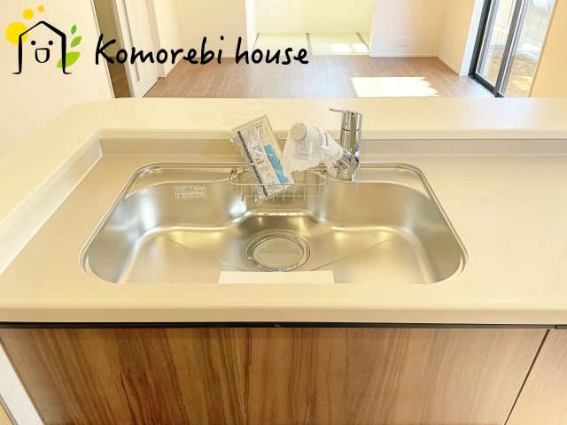 上尾市小敷谷第2　新築一戸建て　リーブルガーデン　11のキッチン|きれいなキッチンです