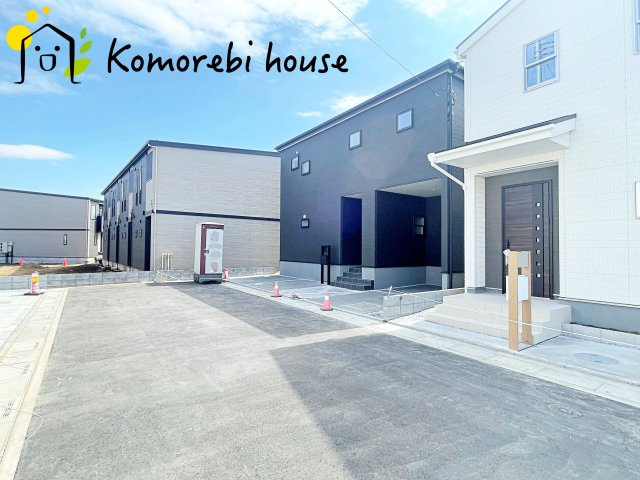 上尾市小敷谷第2　新築一戸建て　リーブルガーデン　11の前面道路含む現地写真|前面道路含む現地写真です