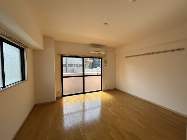 フローレンス城西の居間・リビング