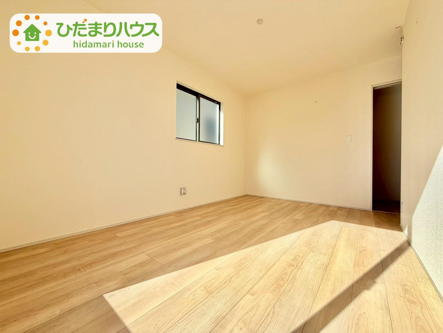 野田市清水619番1　新築戸建　E号棟の洋室|ゆとりのある主寝室！ご家族全員で寝れちゃいます(^^♪						
