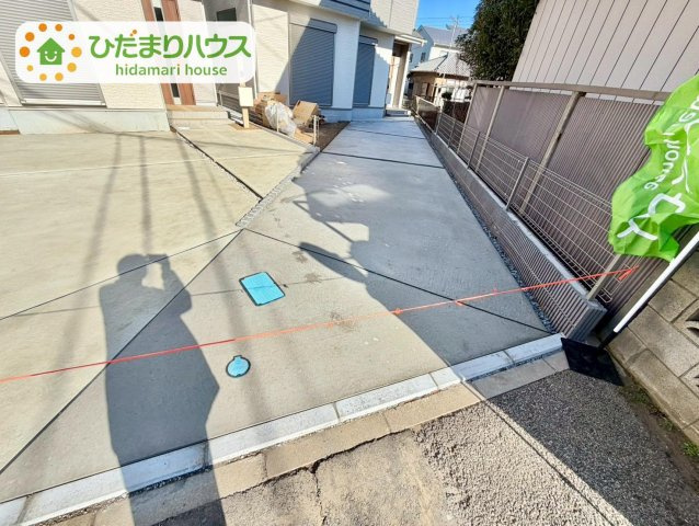 野田市清水619番1　新築戸建　E号棟の駐車場|駐車場2台止められます(^^♪			
