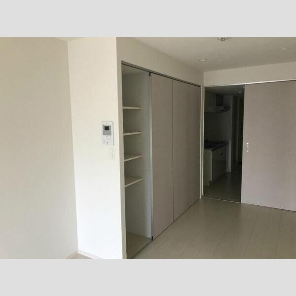 リブリ・百道のエントランス