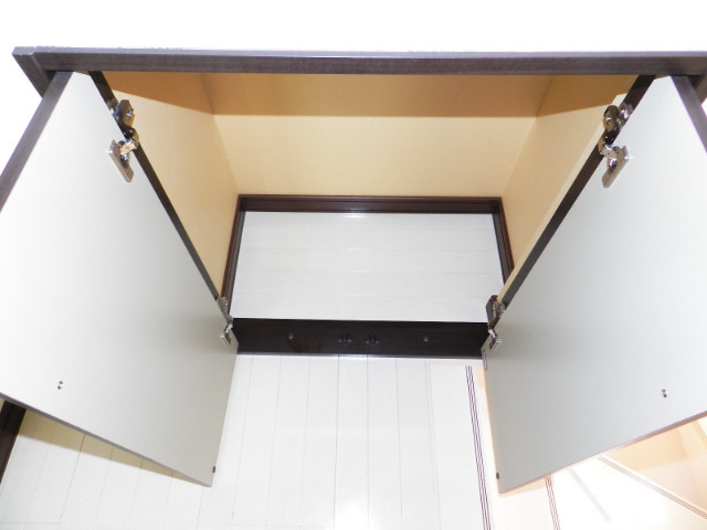 リバースマウンテン弐番館の収納