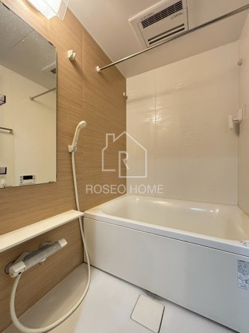 ＰＯＮＴＥ　ＣＩＥＬＯの浴室