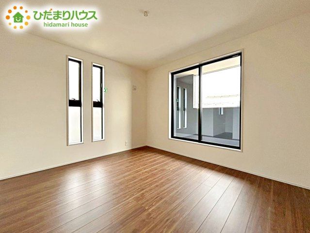 【寝室】 | ひたちなか市稲田10期　新築戸建　3号棟 | 大きなベッドを置いても余裕の広さの主寝室♪♪