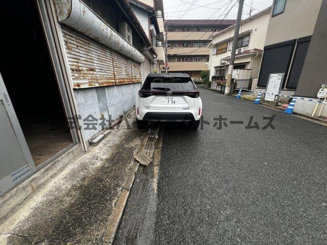 共友メリヤス有限会社3番倉庫の周辺