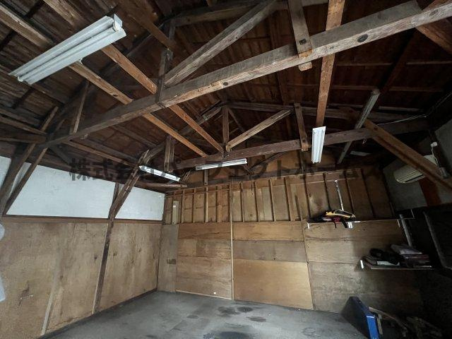 共友メリヤス有限会社3番倉庫の内装