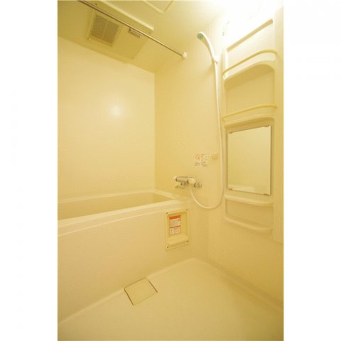 菊池郡菊陽町光の森２丁目の賃貸マンションの浴室
