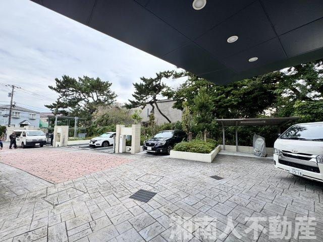 ゼファー鎌倉由比ガ浜の駐車場|駐車場の用意があります