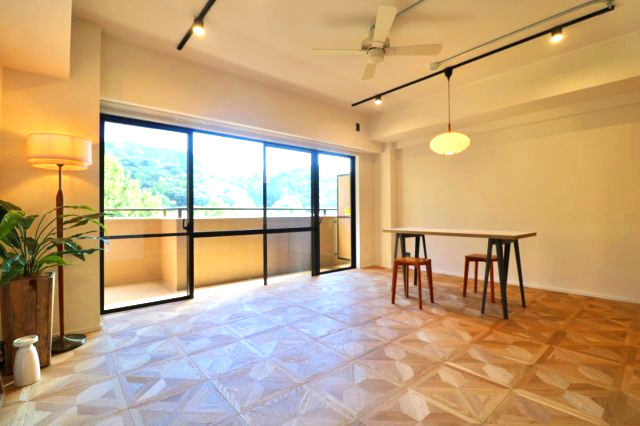 リノベーション済　ナイスステージ葉山1階