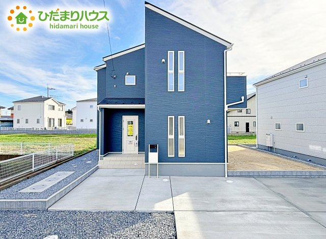 【外観】 | ひたちなか市稲田10期　新築戸建　6号棟 | 外観が黒のインパクトのあるオシャレなデザイナーズハウス♪