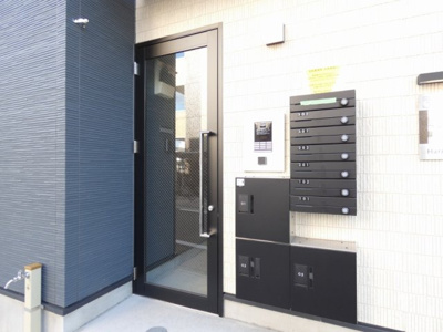 【エントランス】 | プルミエール角割町