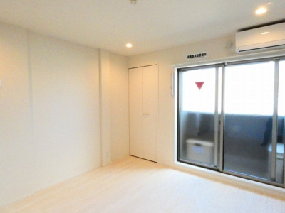 【洋室】 | プルミエール角割町