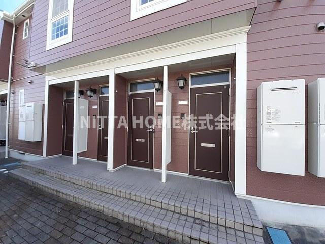 サザンリーフＢのエントランス|物件外観写真です◇