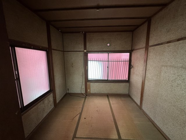 日の出の和室