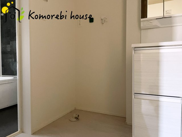 上尾市上　25期　新築一戸建て　グラファーレ　01のその他|洗濯機置場です。