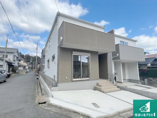 大津市滋賀里　第2期　新築一戸建ての外観|安心の10年保証！外観を美しく保ち、雨水で汚れを落とします！気になることがありましたら、お気軽にお問い合わせください！